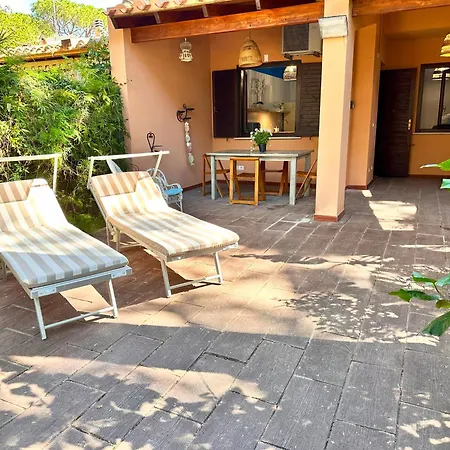 Pineta Sopra Il Mare Holiday home *